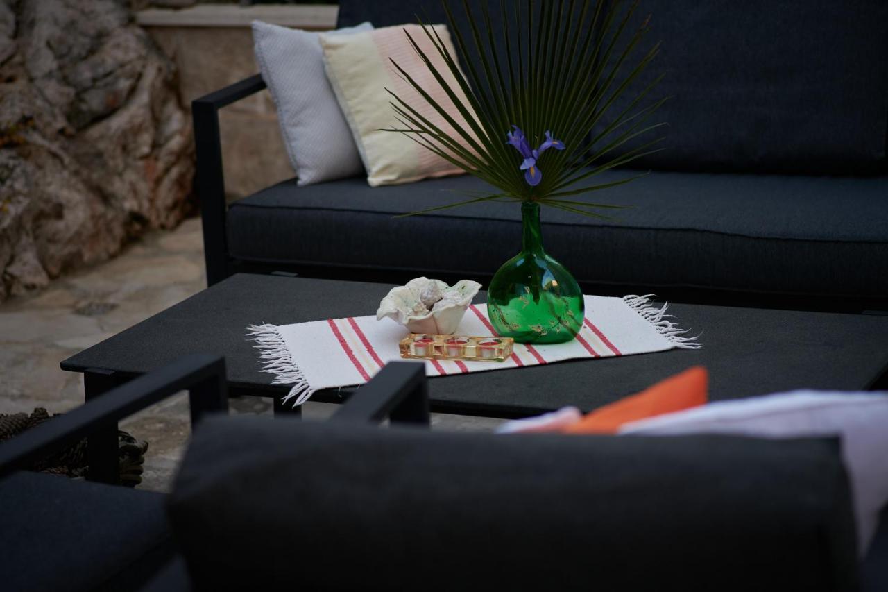 Apartments Micika ซัฟทัท ภายนอก รูปภาพ